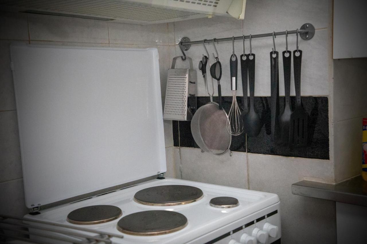 ELLANIKOU APARTMENT IN PANKRATI vipgreece Atena Exterior foto